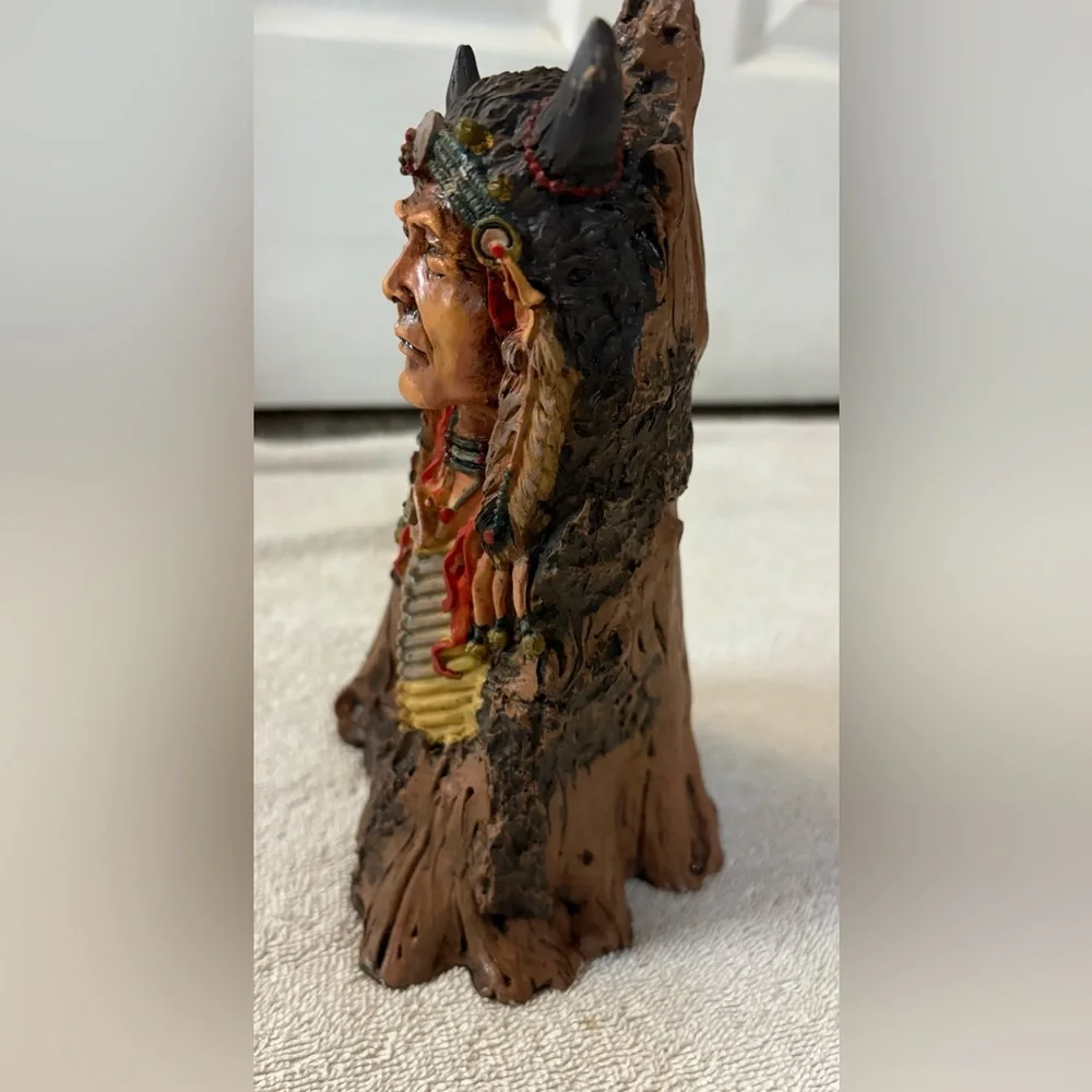 Totem Indian Figurine Old West Visions Limited Edition 8.75” Tall Native Stump